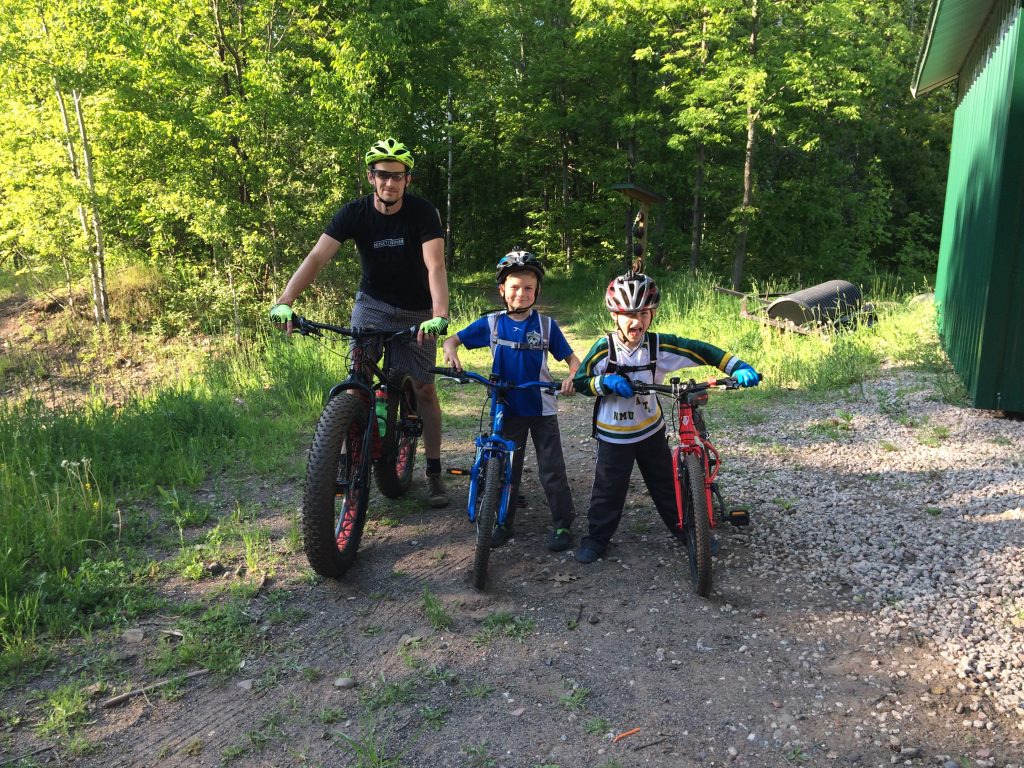 Maasto Hiihto Curning Rapids Mountain Bike Trails