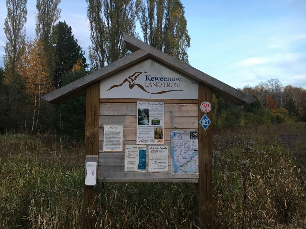 Maasto Hiihto Curning Rapids Mountain Bike Trails