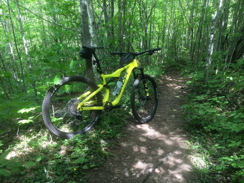 Maasto Hiihto Curning Rapids Mountain Bike Trails